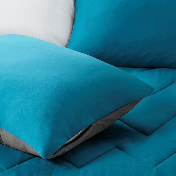 Trixie Reversible Comforter Mini Set (Teal)