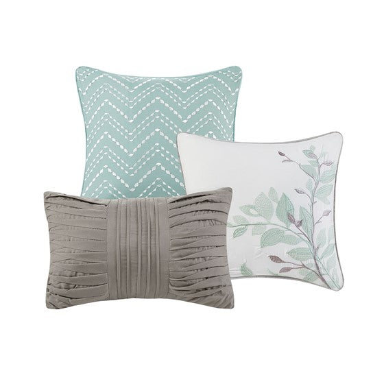 Claire 6 Piece Printed Quilt Set with Throw Pillows