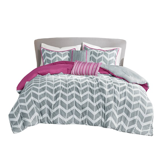 Nadia Comforter Set (Purple)