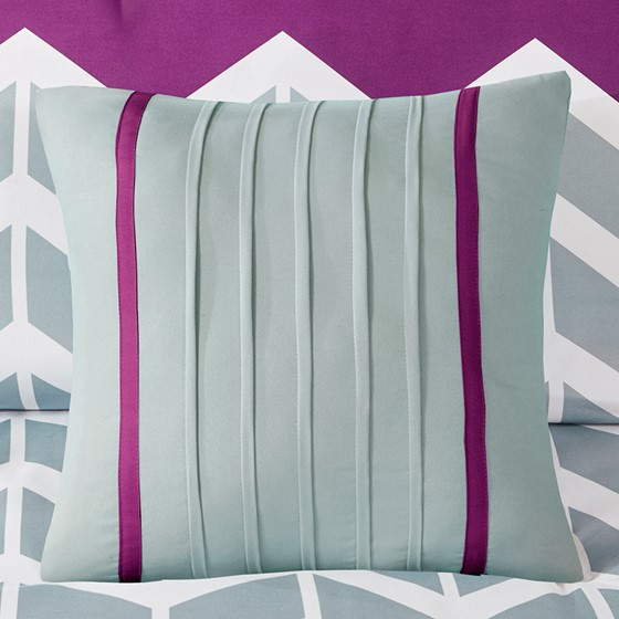 Nadia Comforter Set (Purple)