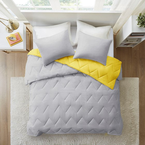 Trixie Reversible Comforter Mini Set