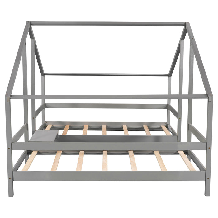 Double Twin Size Triangular House Beds with Built-in Table