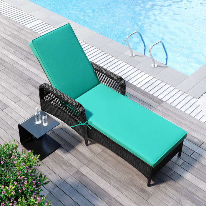 Outdoor patio pool PE rattan wicker chair wicker sun lounger
