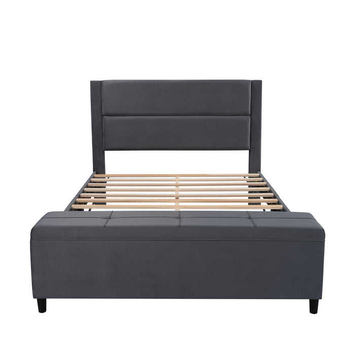 New Space Queen Size Storage Bed Upholstered Platform Bed with a Cushioned Ottoman
