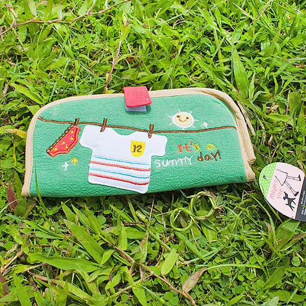 [Sunny day] Embroidered Applique Fabric Art Wallet Purse