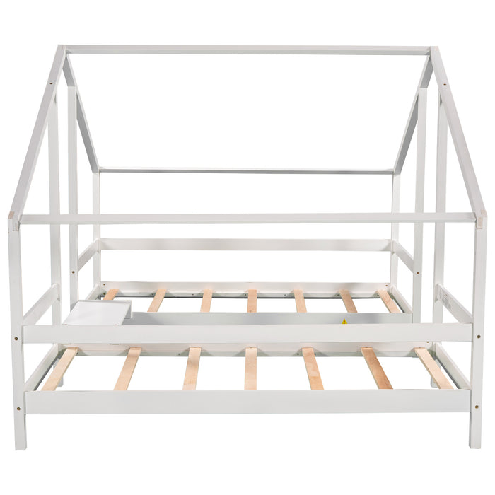Double Twin Size Triangular House Beds with Built-in Table