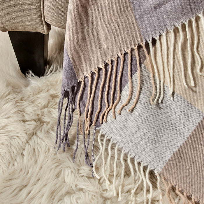 Ultra Soft Acrylic Throw Classic